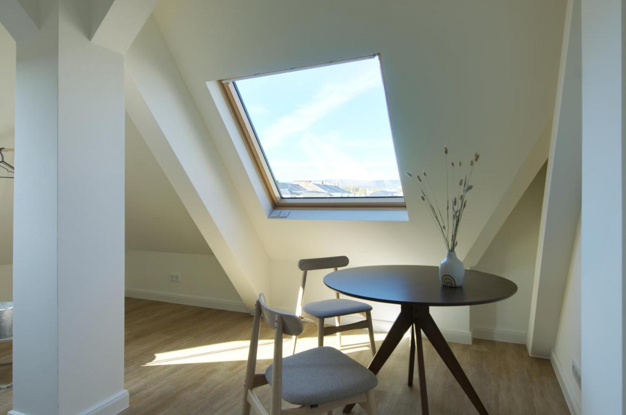 Vonbehling Boutique Apt. - Blick Ueber Die Daecher Wiesbaden Eksteriør bilde